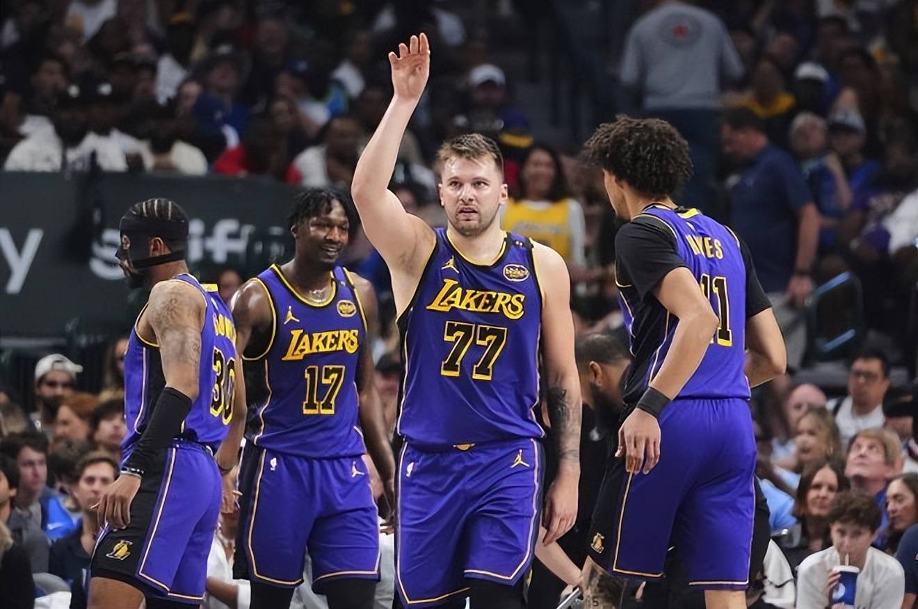 包含东契奇在西班牙队比赛中势不可挡,大胜引发热议!的词条 包含东契奇在西班牙队比赛中势不可挡,大胜引发热议!的词条